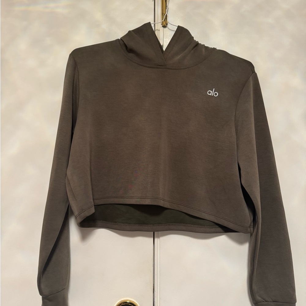 ALO Yoga Women's Cropped Hoodie - Olive